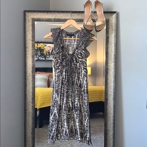 Women’s BCBGMAXAZRIA 100% Silk Dress Flow Ruffle